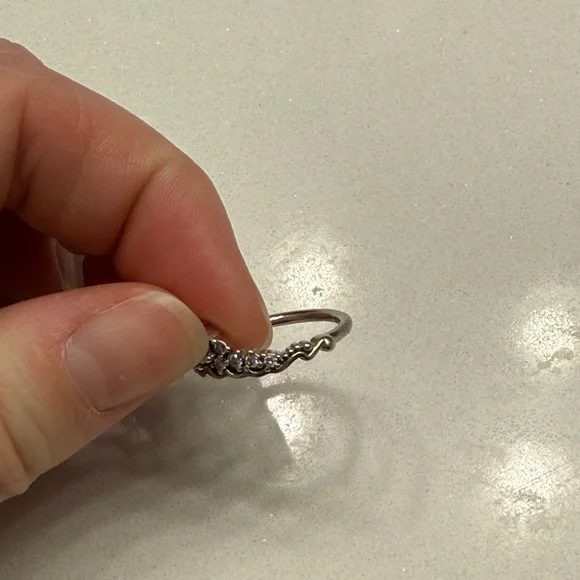 Pandora Sterling Silver Tiara Ring - Picture 4 of 5